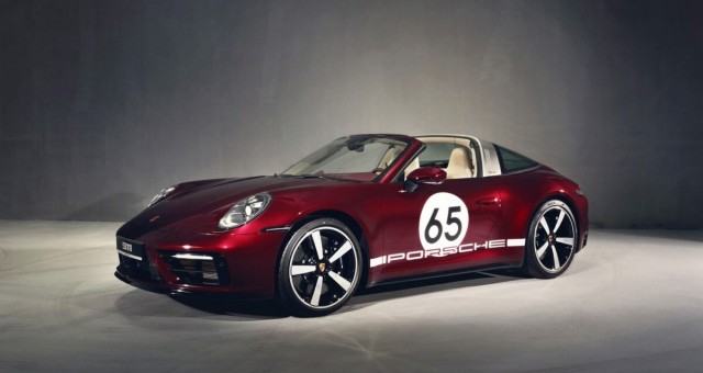 Porsche 911 Targa 4s Heritage Design giới hạn 992 chiếc ra mắt Việt Nam, giá từ 11,6 tỷ đồng